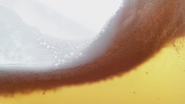 Biralar Yavaş Çekimde Dökülüyor Sıçrıyor Phantom Flex Yüksek Hızlı Kamera — Stok video