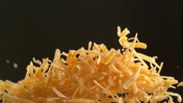 Süper Yavaş Çekimde Çedar Peyniri Phantom Flex Yüksek Hızlı Kamera — Stok video