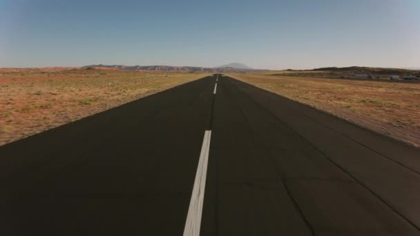 Monument Valley Utah 2019 Luftaufnahme Der Landebahn Des Flughafens — Stockvideo