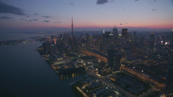 Toronto Kanada 2019 Dolaylarında Alacakaranlıkta Toronto Nun Hava Manzarası Helikopterden — Stok video