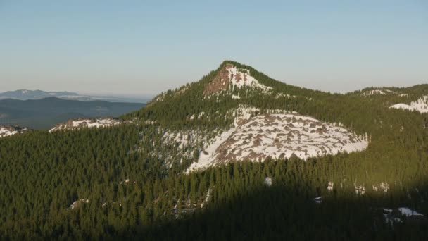 Cascade Mountains Oregon Circa 2019 Vista Aérea Las Montañas Sisters — Vídeos de Stock
