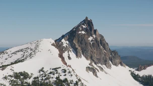 Cascade Dağları Oregon 2019 Dolaylarında Thielsen Dağı Nın Havadan Görünüşü — Stok video
