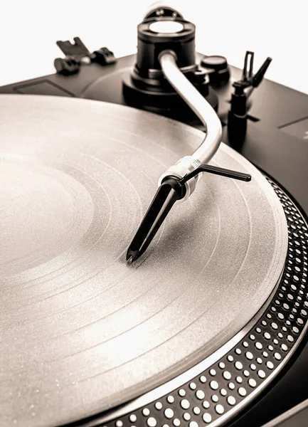 Turntable Playing Vinyl Records Analog Devices —  Fotos de Stock