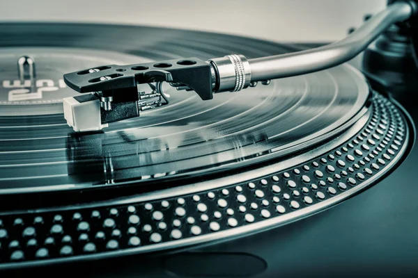 Turntable Playing Vinyl Records Analog Devices — Foto de Stock