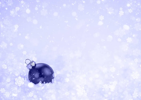 Bola Árvore Natal Vidro Neve Conceito Ano Novo Natal — Fotografia de Stock