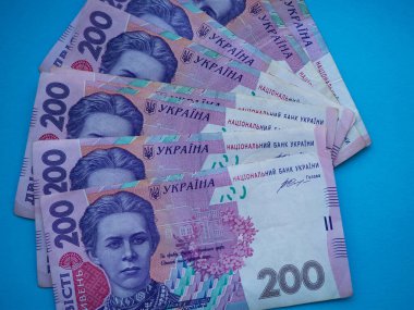 İki yüz hryvnia banknotların arka plan