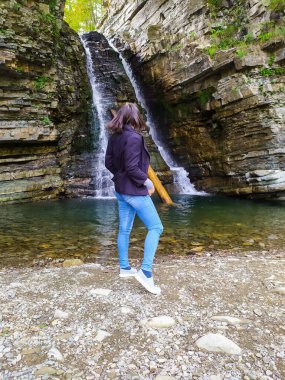 Bukhtivets Şelalesi Karpat Dağları 'nda