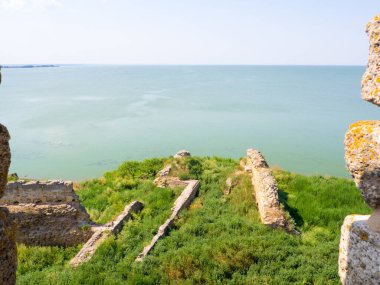 Bilhorod-Dnistrovskyi kalesinin kalıntıları.