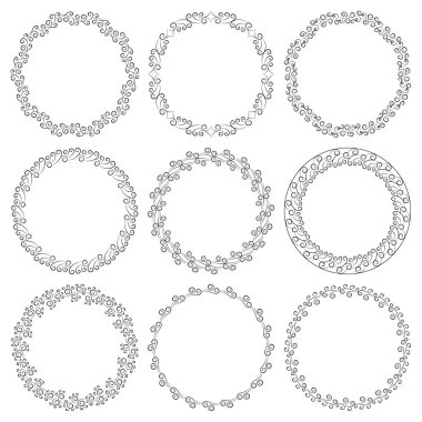 Art deco tarzında yuvarlak zarif çerçeveler. Beyaz arka planda izole edilmiş bukleli dairelerin toplanması. Tebrik kartları, davetiyeler, afişler, sosyal ağlar, tabakların tasarımı için