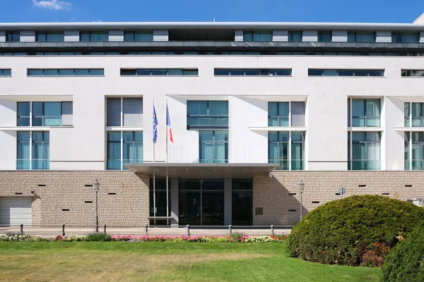 Berlin Germany August 2022 Flagged Entrance Area French Embassy Pariser — Fotografia de Stock