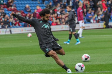 31 Ağustos 2019, Turf Moor, Burnley, İngiltere; Premier Lig Futbolu, Burnley Liverpool 'a karşı: Liverpool' dan Muhammed Salah (11) sizi ısıtıyor