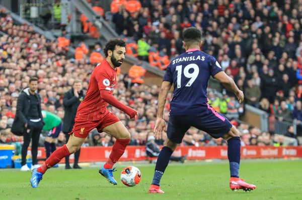 Mohamed Salah Von Liverpool Sucht Den Weg Junior Stanislas Von — Stockfoto