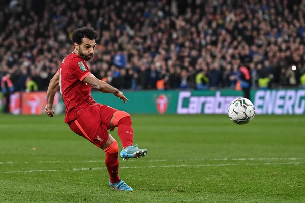 Liverpool 'dan Mohamed Salah # 11 penaltısını attı.