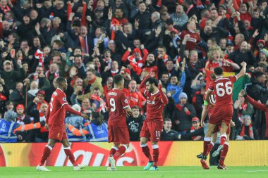 24 Nisan 2018, Anfield, Liverpool, İngiltere; UAFA Şampiyonlar Ligi Yarı Finali, ilk ayak, Liverpool - Roma; Liverpool 'dan Muhammed Salah 1-0 kazanma hedefini kutluyor