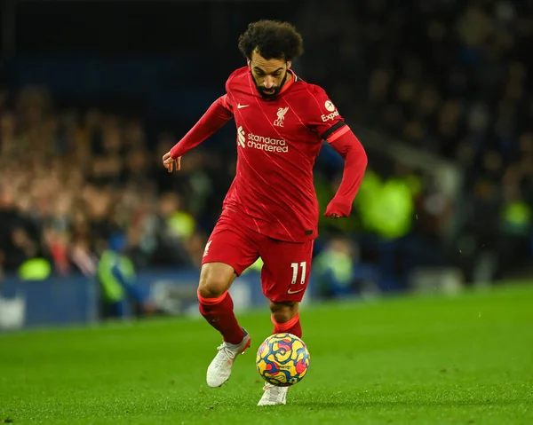 Liverpool 'dan Mohamed Salah # 11 topu aldı.