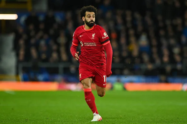 Mohamed Salah Von Liverpool Macht Pause Mit Dem Ball — Stockfoto
