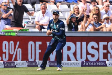 İngiliz Liam Livingstone Güney Afrikalı Janneman Malan 'ı yakaladı.