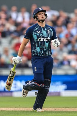 İngiltere 'den Liam Livingstone iki koşu yaptı