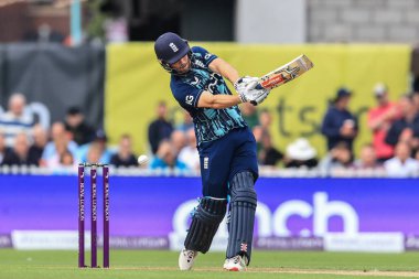A swing and a miss for Phil Salt of England