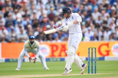 İngiltere 'den Jonny Bairstow tek vuruş yaptı