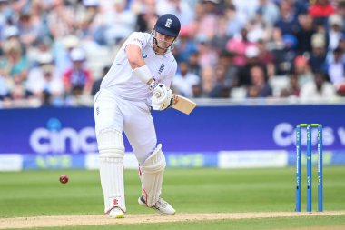 İngiltere 'den Alex Lees 4 puan aldı (4))