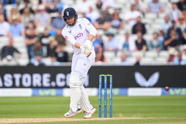 İngiltere 'den Jonny Bairstow tek vuruş yaptı