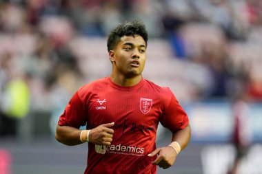 Phoenix Laulu-Togagae #29 of Hull KR warms up before the match  