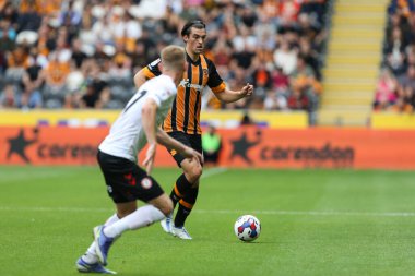 Jacob Greaves #4 of Hull City on the ball