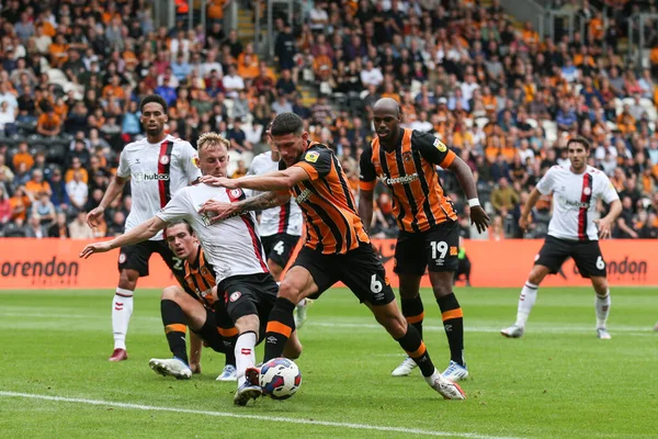 Tobias Figueiredo Hull City Denied Last Ditch Tackle Goal Mouth — Foto Stock