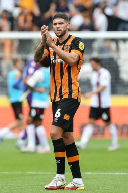 Tobias Figueiredo #6 of Hull City claps the fans at the final whistle 