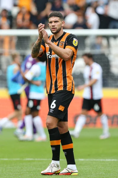 Tobias Figueiredo Hull City Claps Fans Final Whistle —  Fotos de Stock