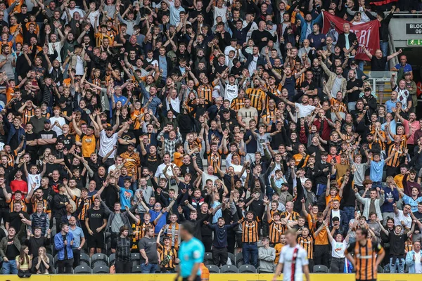 Hull City Fans Celebrate North Stand — стоковое фото