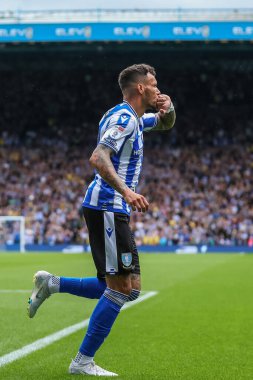 Marvin Johnson #18 of Sheffield Wednesday celebrates his goal to make it 1-0