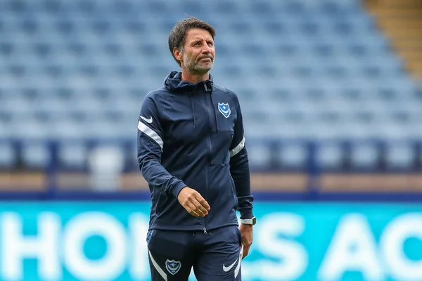 Danny Cowley Manager Portsmouth Arrives Game Prior Kick — Stockfoto