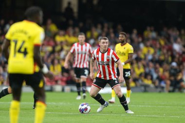 John Fleck #4 of Sheffield United on the ball 