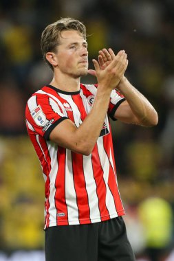 Sander Berge #8 of Sheffield United claps the travelling fans 