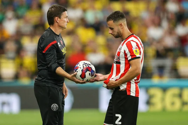 Paul Heckingbottom Manager Sheffield United Gives Ball George Baldock — ストック写真