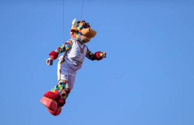 The Commonwealth Games mascot takes to the sky