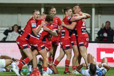 Frankie Halton #27 of Hull KR celebrates his try to make 14-16