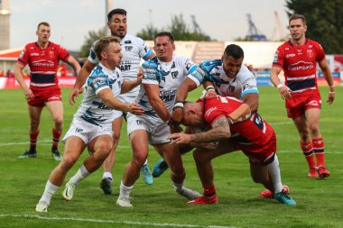 Shaun Kenny-Dowall #4 of Hull KR makes a push for the try line