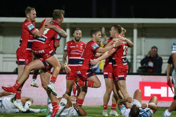 Frankie Halton Hull Celebrates His Try — ストック写真