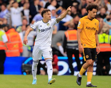 Rodrigo Moreno #19 of Leeds United celebrates scoring to make it 1-1
