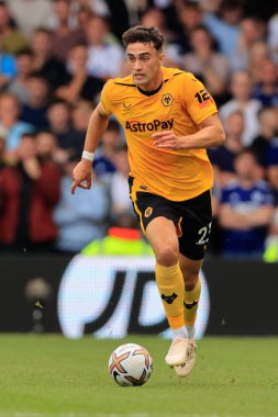 Max Kilman #23 of Wolverhampton Wanderers runs with the ball