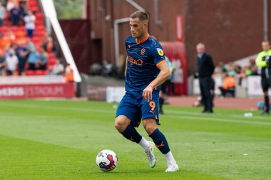 Jerry Yates #9 of Blackpool in action during the game