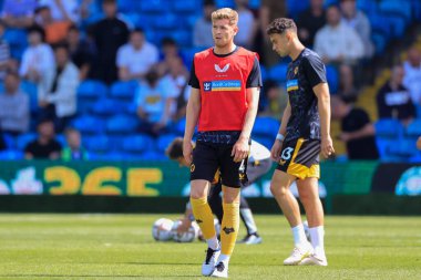 Nathan Collins #4 of Wolverhampton Wanderers warms up for the game