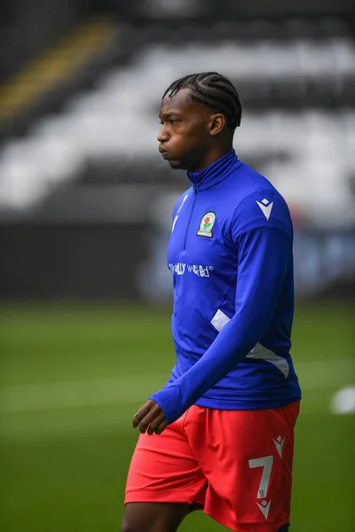 Tayo Edun Blackburn Rovers Pre Game Warmup – stockfoto