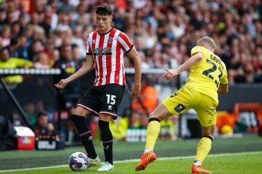 Anel Ahmedhodzic #15 of Sheffield United and George Saville #23 of Millwall