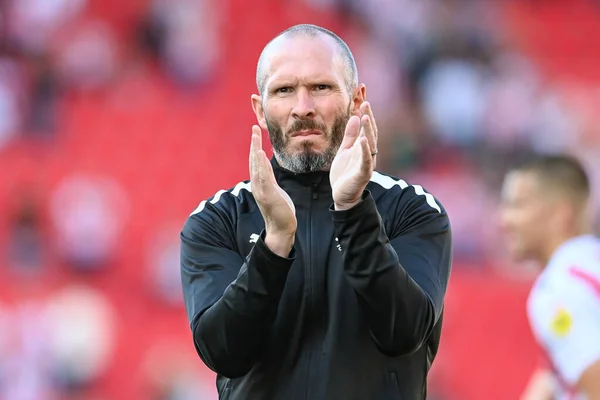 Michael Appleton Manager Blackpool Applauds Fans End Game — Stock Photo, Image