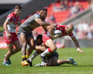 James Roby #9 of St Helens 