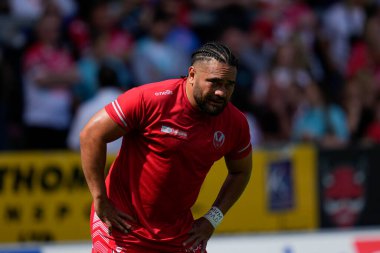 Konrad Hurrell #23 of St Helens warms up before the match 